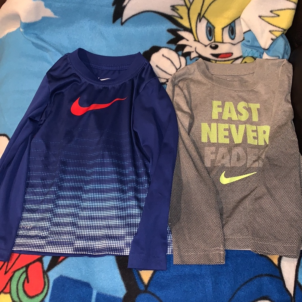 Boy 3T Nike Long Sleeve Shirts